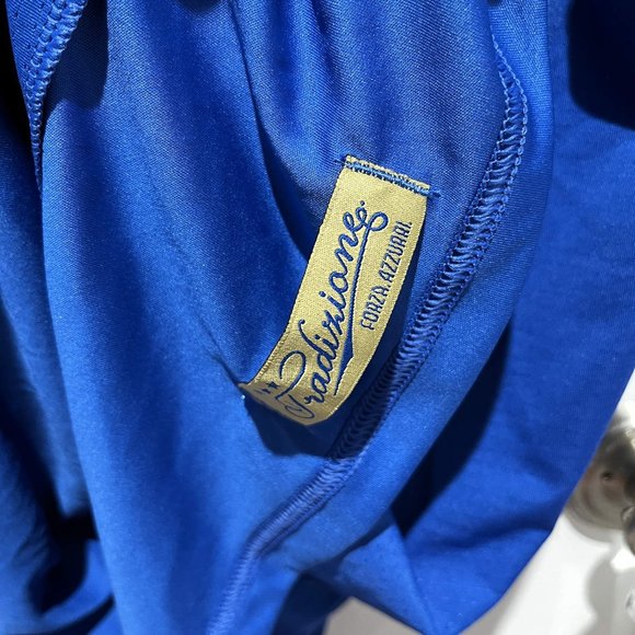 PUMA NWT Authentic Pirlo 21 ITALY World Cup 2014 home soccer shirt, Size L - Picture 10 of 11